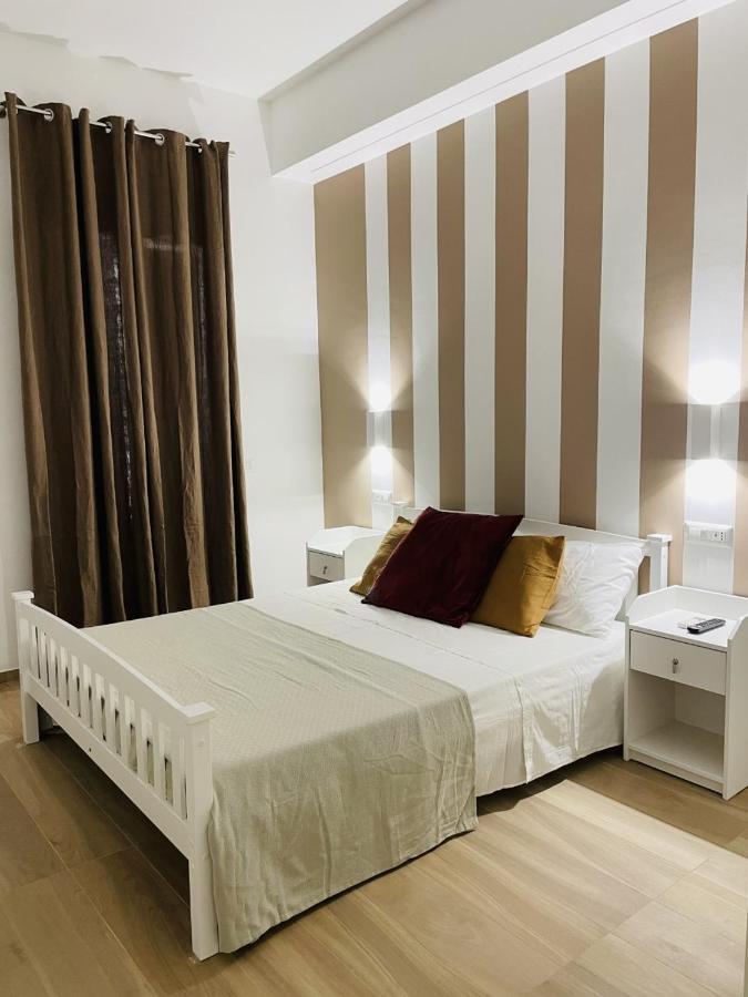 La Titina Sella Hotel Bari Eksteriør billede