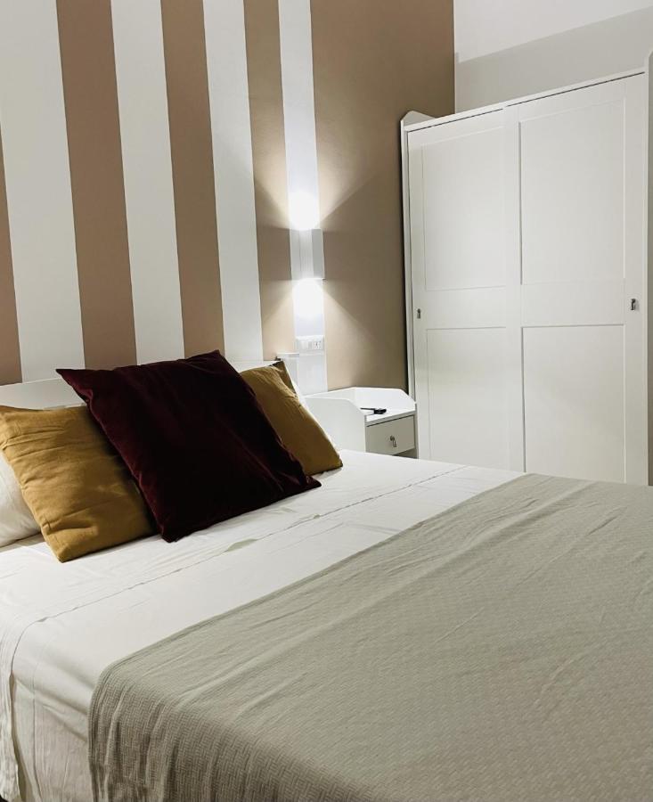 La Titina Sella Hotel Bari Eksteriør billede